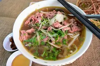Hình ảnh bún bò tái