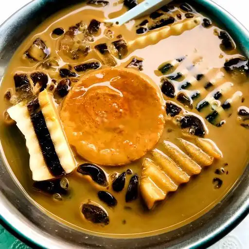 Râu câu flan caffe cốt dừa - 32.000 ₫ tại Chè Dừa Dầm Cô Hến Hải Phòng - Bạch Đằng