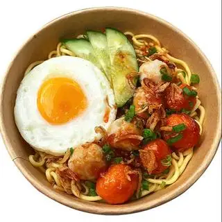 Mì Trộn Cá Viên - 29.000 ₫ tại Chloe Food - Lạp Xưởng Nướng Đá - Vĩnh Viễn