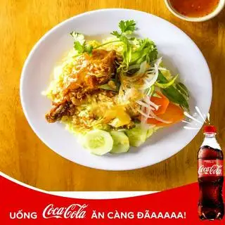 Hình ảnh Cơm đùi gà rô ti - Coca 390ml