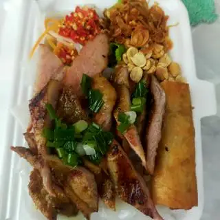 Bún thịt nướng đầy đủ - 52.000 ₫ tại Bún Thịt Nướng - Bé Sa