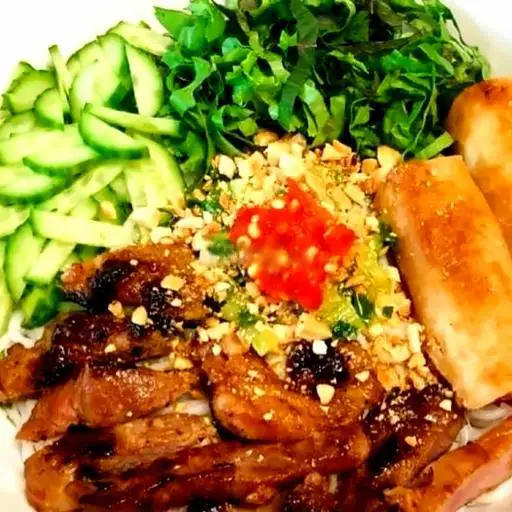 Bún thịt nướng bì chả giò - 58.000 ₫ tại Cơm Tấm & Bún Thịt Nướng Nhà Mập - Đoàn Văn Bơ