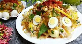 Hình ảnh bánh tráng trộn 