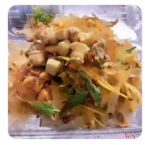 Bánh Tráng Trộn + Tốp Mỡ - 42.000 ₫ tại Bé Pom - Bánh Tráng Trộn - Đặng Thùy Trâm