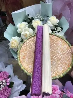 cơm lam nếp cẩm  - 22.000 ₫ tại Gà Nướng Cơm Lam Hùng Kon Tum - Nguyễn Thượng Hiền