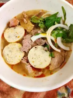 Bún bò Huế Tái Chả - 52.000 ₫ tại Bún Bò Huế 14B