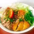 Bún xào heo chả giò - 44.000 ₫ tại Út Thu - Bún Thịt Xào & Bún Thịt Nướng