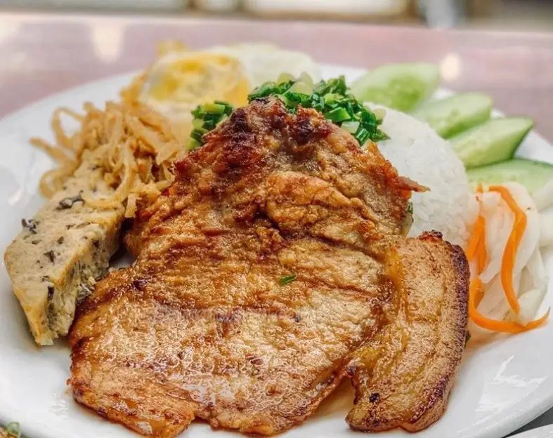 Cơm sườn bì ốp La - 65.000 ₫ tại Cơm Tấm Ty Mập