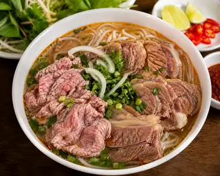 Hình ảnh Bún Bò Huế - Tái Nạm