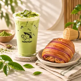 Hình ảnh Combo Một Mình Vẫn Chill – 1 Nước + 1 Bánh