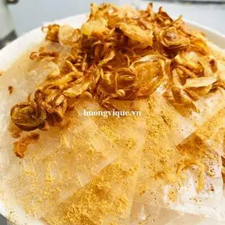 Hình ảnh trộn hành phi thơm gìn 