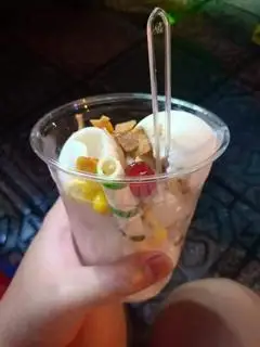Hình ảnh Kem dừa ly