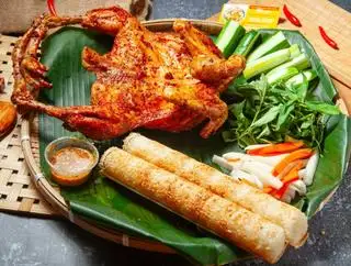Gà Nướng Muối Ớt + 1 ống Cơm Lam  - 220.000 ₫ tại Gà Nướng A Duy - Gà Nướng Sốt Cay - Nguyễn Thái Sơn
