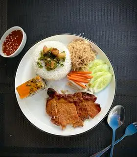 CƠM TẤM SƯỜN- BÌ- CHẢ - 75.000 ₫ tại Nấm - Cơm Sườn Bì Chả - Ngô Tất Tố
