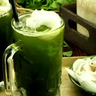Hình ảnh Rau má nước dừa ly Lớn