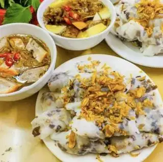 Hình ảnh Bánh Cuốn Chả Lẫn