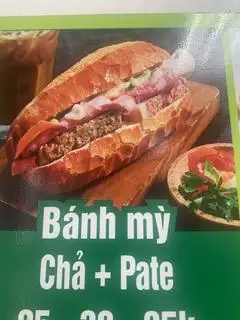 Hình ảnh Bánh mì pate chả