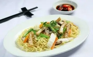Hình ảnh Mì xào chay