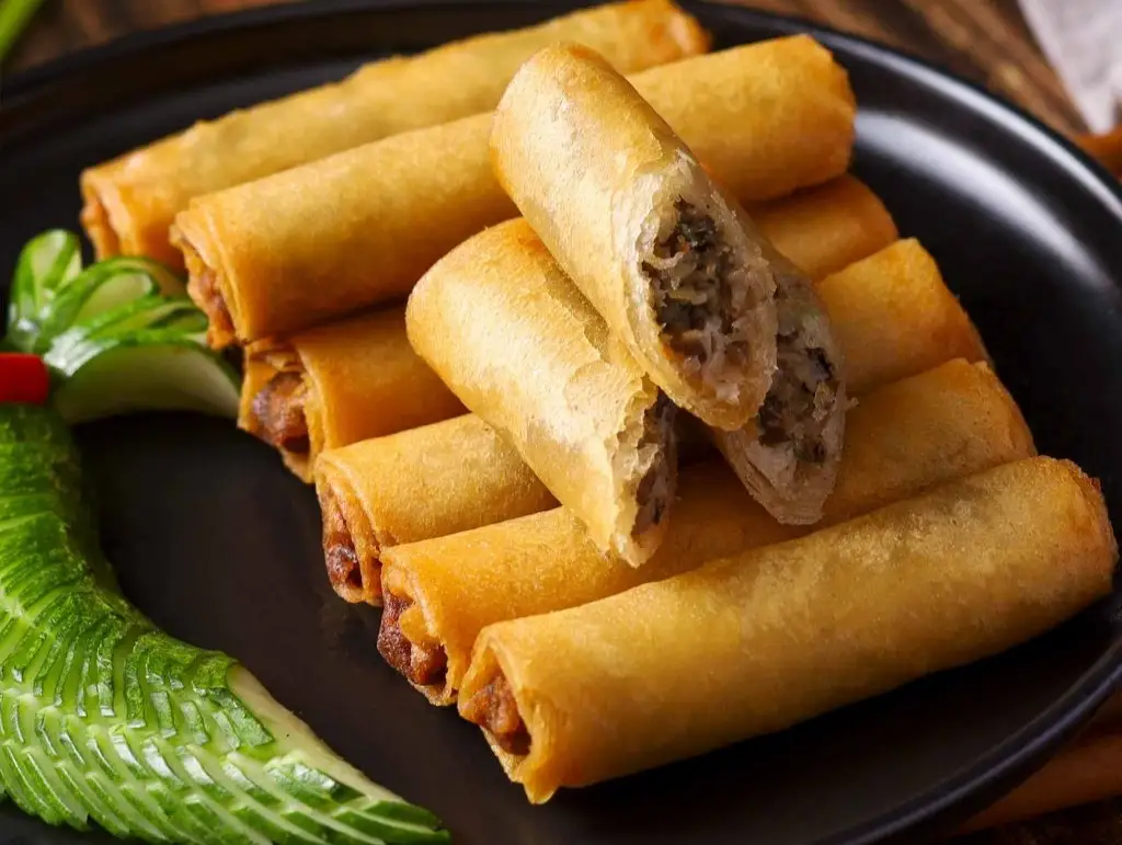 Chả giò thêm (1 cái) - 11.000 ₫ tại Bún Thịt Nướng & Bún Thịt Xào - Hòa Bình