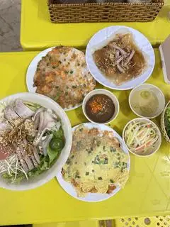 combo nậm + lọc  - 40.000 ₫ tại Bún Mắm Nêm, Bánh Lọc & Bánh Ép Mệ Hương - Lê Thị Hồng