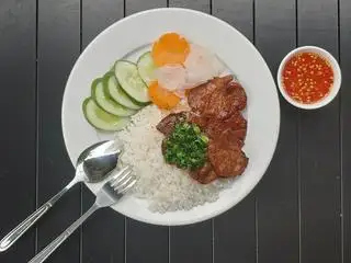 Hình ảnh Cơm Tấm Sườn