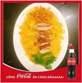 Hình ảnh Cơm chiên gà + coca chai