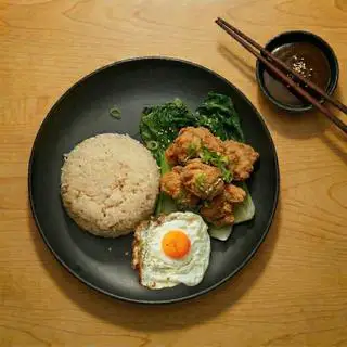 Cơm Gà Karaage - 71.000 ₫ tại Cơm Gà Ơi - Lê Văn Lương