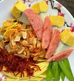 Bánh tráng TRỘN muối nhuyễn - Đặc biệt - 35.000 ₫ tại Bánh Tráng Trộn & Ăn Vặt Tiểu Thơ - Điện Biên Phủ