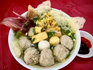 Thập Cẩm bò viên ( Size Lớn ) - 78.000 ₫ tại Súp Cua Bong Bóng Cá Cô Lan- Lương Nhữ Học