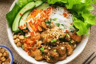 BÚN THỊT NƯỚNG - 69.000 ₫ tại Nhóc - Bánh Canh Đuôi Heo - Hồ Thị Kỷ