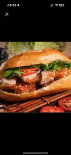 Bánh mì HEO QUAY đặc biệtp - 39.000 ₫ tại Bánh Mì Hà Nội Nguyệt Vũ - Nguyễn Oanh