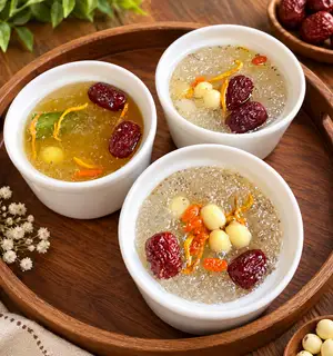Hình ảnh Thố yến tươi chưng nóng 7 vị tiến vua - 45g yến - kèm túi giữ nhiệt - muỗng sứ