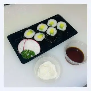 Hình ảnh maki nhân bơ