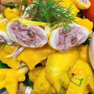 [Chặt sẵn] Gà ủ muối ( nửa con ) + 1 ống cơm lam - có nước chấm và dưa leo ăn kèm - 155.000 ₫ tại A.C Food - Gà Ủ Muối Hoa Tiêu & Khô Gà Lá Chanh - Shop Online