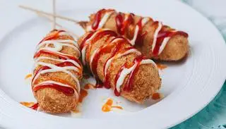 Hình ảnh Combo hotdog - nem chua phố cổ