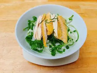 Phở lẫn - 75.000 ₫ tại Phở Kê - Phở Gà Hà Nội - Đường Số 51