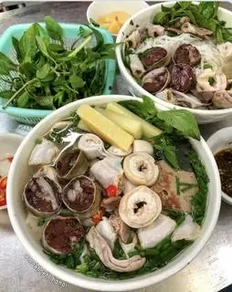 Hình ảnh Bún lòng heo