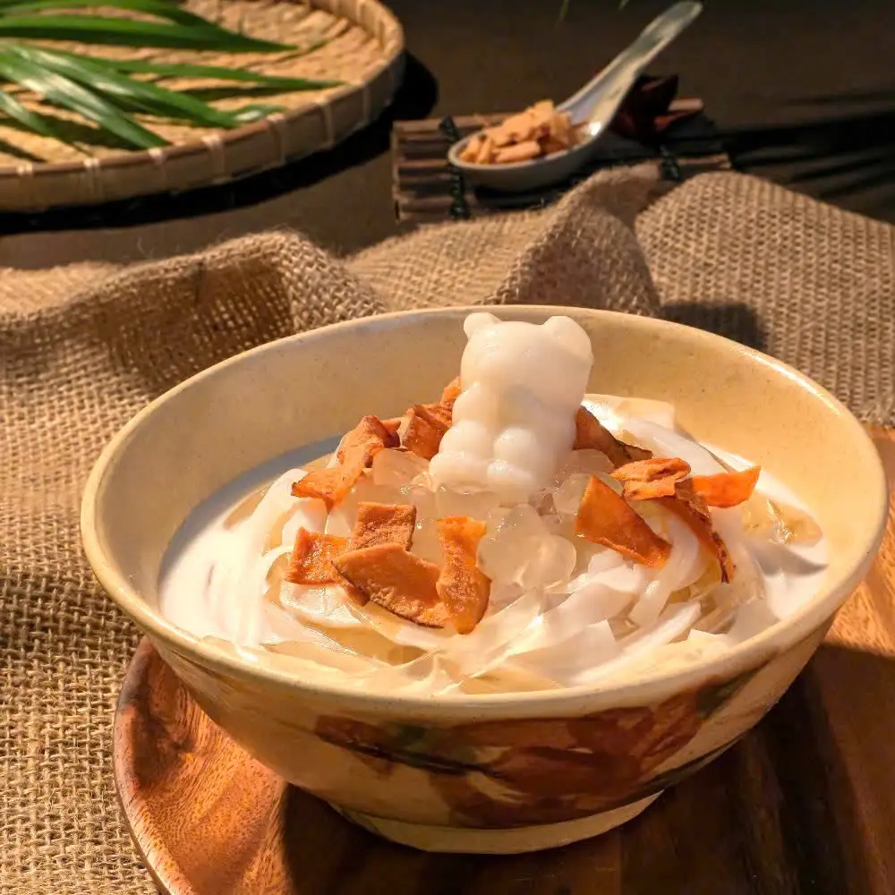 Chè Dừa Dầm - 47.000 ₫ tại Nhân Bán Chè - Dương Quảng Hàm