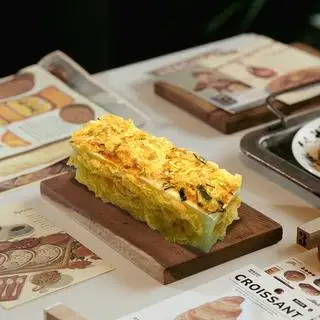 PORK FLOSS & BUTTER BREAD - 45.000 ₫ tại THREE O'CLOCK - Hồ Tùng Mậu