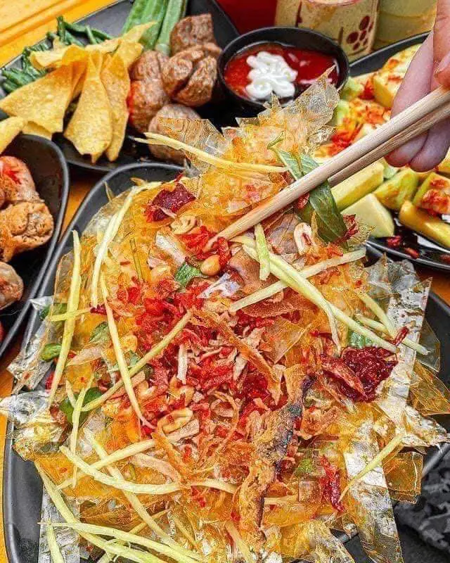 Bánh Tráng Trộn Mỡ Hành Thịt Bằm - Khô Bò - 35.000 ₫ tại Hồng Anh - Bánh Tráng Trộn - Võ Duy Ninh