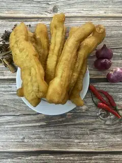bánh quảy  - 7.000 ₫ tại Cháo Sườn Kim Thành - Võ Văn Tần