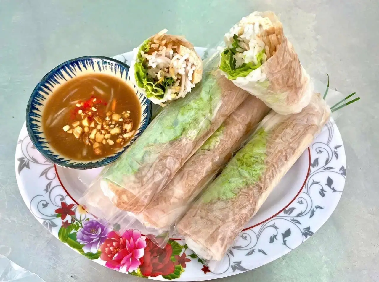 Hình ảnh Gỏi cuốn chay to (5 cuốn)