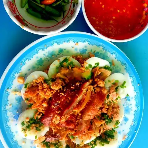 Bánh bèo mini - chả và nem - 35.000 ₫ tại Bánh Canh Chả Cá Phú Yên Út Quyên - Trần Xuân Soạn