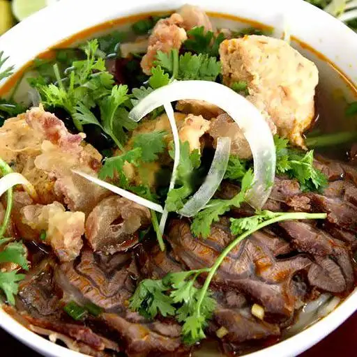 Bún Bò Nạm + Gân + Chả + Bò Viên - 55.000 ₫ tại Tiệm Bún Mắm & Bún Bò 135 - Bông Sao