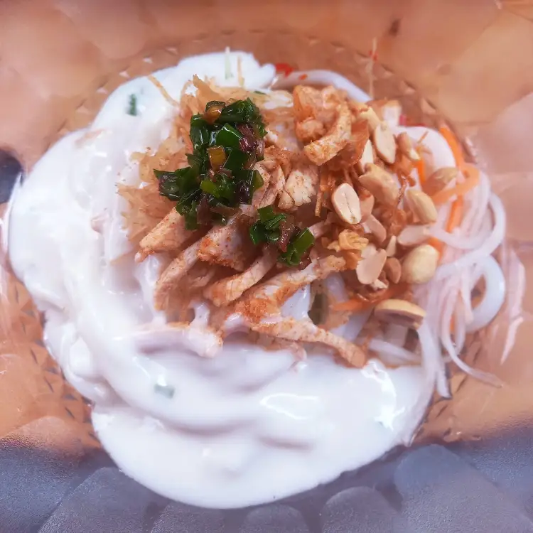 Bánh tằm bì nước cốt dừa - 48.000 ₫ tại Cô Quyên - Bánh Ướt & Bánh Tằm Bì - Trần Văn Đang