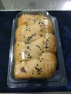 Bánh Mì Hoa Cúc Brioche truyền thống ít ngọt - 58.000 ₫ tại Tiệm Bánh Ngon Hui Bakery - Bánh Ngọt & Bánh Mặn - Hòa Hảo