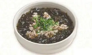 Canh rong biển thịt bằm - 19.000 ₫ tại Cơm Gà Trung Sơn - Đường 9A