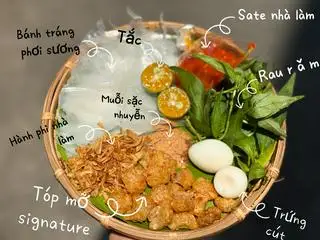 Bánh tráng trộn sate full topping  - 35.000 ₫ tại Bánh Tráng Trộn Phơi Sương - Bạch Đằng