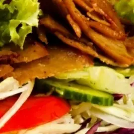 Hình ảnh kebab xúc xích +trà tắc 