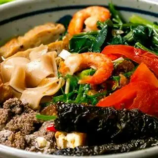 Hình ảnh Bánh đa đầy đủ